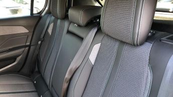 Peugeot 308 1.2 PureTech Allure Premium Hatchback 5dr Petrol EAT Euro 6 (s/s