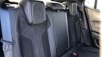 Peugeot 2008 1.2 PureTech GT Premium SUV 5dr Petrol EAT Euro 6 (s/s) (130 ps)