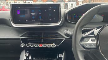 Peugeot 208 50kWh Allure Hatchback 5dr Electric Auto (7.4kW Charger) (136 ps