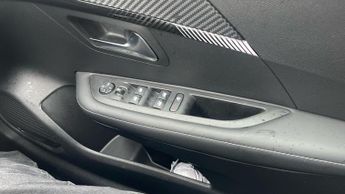 Peugeot 208 50kWh Allure Hatchback 5dr Electric Auto (7.4kW Charger) (136 ps