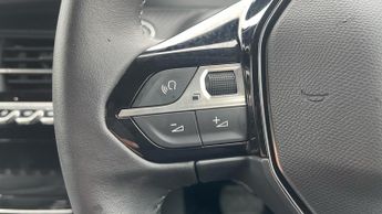 Peugeot 208 50kWh Allure Hatchback 5dr Electric Auto (7.4kW Charger) (136 ps