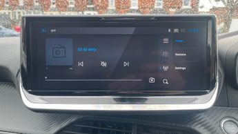 Peugeot 208 50kWh Allure Hatchback 5dr Electric Auto (7.4kW Charger) (136 ps