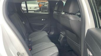 Peugeot 208 50kWh Allure Hatchback 5dr Electric Auto (7.4kW Charger) (136 ps