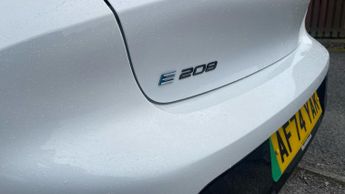 Peugeot 208 50kWh Allure Hatchback 5dr Electric Auto (7.4kW Charger) (136 ps