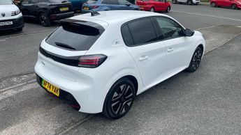 Peugeot 208 50kWh Allure Hatchback 5dr Electric Auto (7.4kW Charger) (136 ps