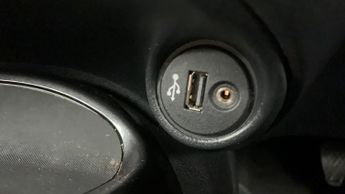 Nissan Juke 1.6 Tekna SUV 5dr Petrol XTRON Euro 6 (117 ps)