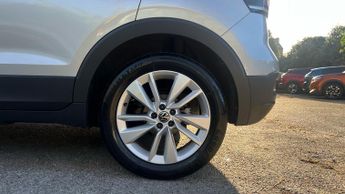 Volkswagen T-Cross 1.0 TSI Active SUV 5dr Petrol DSG Euro 6 (s/s) (110 ps)