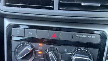 Volkswagen T-Cross 1.0 TSI Active SUV 5dr Petrol DSG Euro 6 (s/s) (110 ps)