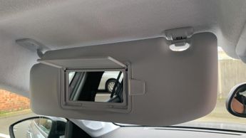 Peugeot 208 50kWh Allure Premium + Hatchback 5dr Electric Auto (7.4kW Charge