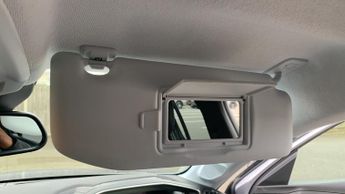 Peugeot 208 50kWh Allure Premium + Hatchback 5dr Electric Auto (7.4kW Charge