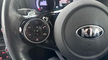 Kia Soul 64kWh First Edition SUV 5dr Electric Auto (201 bhp)