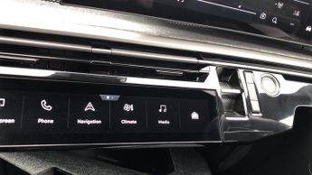 Peugeot 3008 SUV 1.2 HYBRID GT SUV 5dr Petrol Hybrid e-DSC6 Euro 6 (s/s) (136 ps)