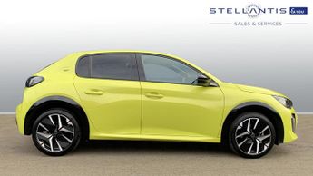 Peugeot 208 1.2 HYBRID GT Hatchback 5dr Petrol Hybrid e-DSC6 Euro 6 (s/s) (1