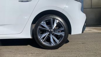 Peugeot 308 1.2 PureTech Allure Hatchback 5dr Petrol EAT Euro 6 (s/s) (130 p