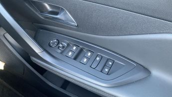 Peugeot 308 1.2 PureTech Allure Hatchback 5dr Petrol EAT Euro 6 (s/s) (130 p