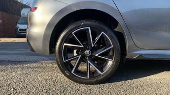 Skoda Kamiq 1.0 TSI Monte Carlo SUV 5dr Petrol DSG Euro 6 (s/s) (110 ps)