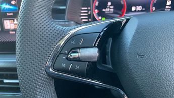 Skoda Kamiq 1.0 TSI Monte Carlo SUV 5dr Petrol DSG Euro 6 (s/s) (110 ps)