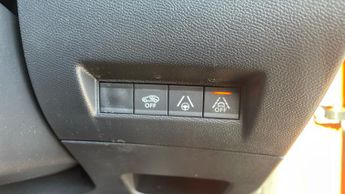 Peugeot 2008 50kWh GT Premium SUV 5dr Electric Auto (136 ps)