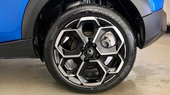 Citroen C3 Standard Range 44kWh PLUS Hatchback 5dr Electric Auto (7.4kW Cha