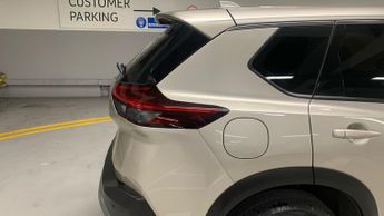 Nissan X-Trail 1.5 DIG-T MHEV Acenta Premium XTRON Euro 6 (s/s) 5dr