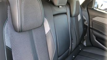 Peugeot 308 Sw 1.2 PureTech Allure Premium Estate 5dr Petrol EAT Euro 6 (s/s) (