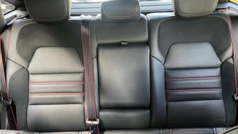 Renault Arkana 1.3 MHEV r.s. line SUV 5dr Petrol EDC 2WD Euro 6 (s/s) (140 ps)