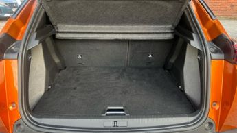Peugeot 2008 50kWh GT SUV 5dr Electric Auto (7kW Charger) (136 ps)