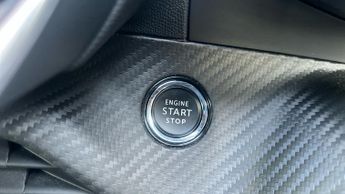 Peugeot 2008 50kWh GT SUV 5dr Electric Auto (7kW Charger) (136 ps)