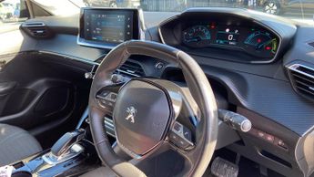 Peugeot 208 50kWh Allure Hatchback 5dr Electric Auto (136 ps)