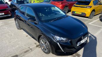 Peugeot 208 50kWh Allure Hatchback 5dr Electric Auto (136 ps)