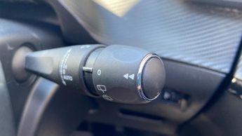 Peugeot 208 50kWh Allure Hatchback 5dr Electric Auto (136 ps)