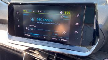 Peugeot 208 50kWh Allure Hatchback 5dr Electric Auto (136 ps)