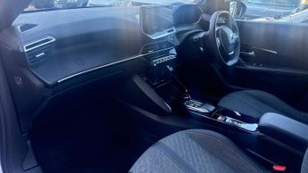 Peugeot 2008 50kWh Allure SUV 5dr Electric Auto (7kW Charger) (136 ps)