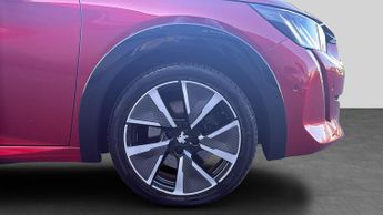 Peugeot 208 50kWh GT Premium Hatchback 5dr Electric Auto (136 ps)