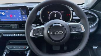 Fiat 600 1.2 MHEV SUV 5dr Petrol Hybrid e-DCT Euro 6 (s/s) (100 ps)