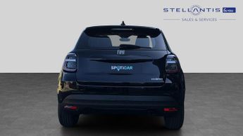 Fiat 600 1.2 MHEV SUV 5dr Petrol Hybrid e-DCT Euro 6 (s/s) (100 ps)