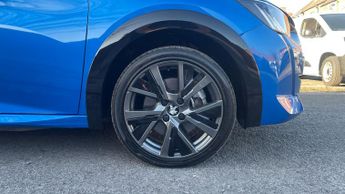 Peugeot 208 50kWh GT Hatchback 5dr Electric Auto (7.4kW Charger) (136 ps)