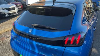 Peugeot 208 50kWh GT Hatchback 5dr Electric Auto (7.4kW Charger) (136 ps)