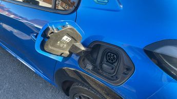 Peugeot 208 50kWh GT Hatchback 5dr Electric Auto (7.4kW Charger) (136 ps)