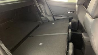 Vauxhall Mokka Electric 50kWh Ultimate SUV 5dr Electric Auto (136 ps)