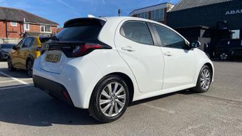 Toyota Yaris 1.5 VVT-h Icon Hatchback 5dr Petrol Hybrid E-CVT Euro 6 (s/s) (1