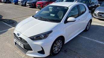 Toyota Yaris 1.5 VVT-h Icon Hatchback 5dr Petrol Hybrid E-CVT Euro 6 (s/s) (1