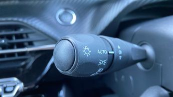 Peugeot 208 50kWh Allure Premium Hatchback 5dr Electric Auto (7kW Charger) (