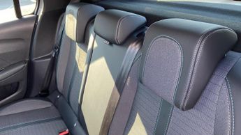 Peugeot 208 50kWh Allure Premium Hatchback 5dr Electric Auto (7kW Charger) (