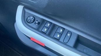 Citroen C3 Aircross 1.2 Hybrid MAX SUV 5dr Petrol Hybrid e-DSC Euro 6 (s/s) (136 ps)