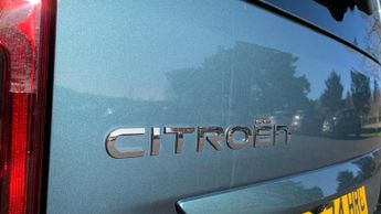 Citroen Berlingo 52kWh MAX M MPV 5dr Electric Auto (7.4kW Charger) (136 ps)