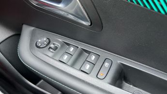 Peugeot 208 50kWh Allure Premium Hatchback 5dr Electric Auto (7kW Charger) (