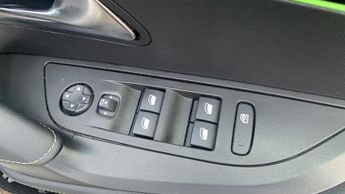 Peugeot 2008 1.2 PureTech GT SUV 5dr Petrol EAT Euro 6 (s/s) (130 ps)