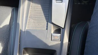 Peugeot 308 1.2 PureTech Allure Premium Hatchback 5dr Petrol EAT Euro 6 (s/s