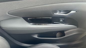 Hyundai Tucson 1.6 h T-GDi 13.8kWh Premium SUV 5dr Petrol Plug-in Hybrid Auto 4